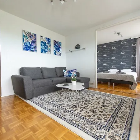 Citycenter With Sauna Apartament *